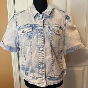 Candace Cameron Bure Faded Blue Denim Top